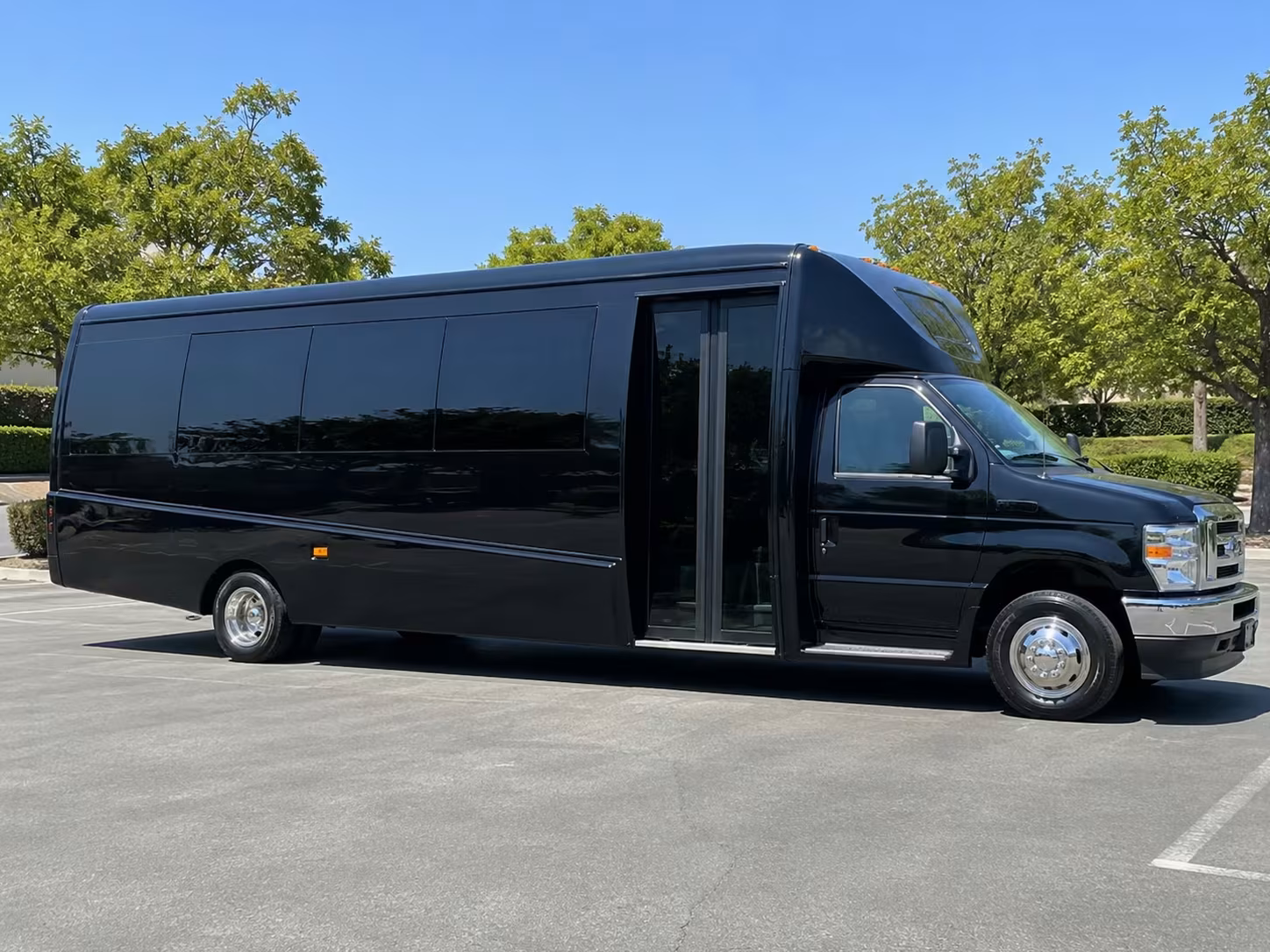20 passenger minibus
