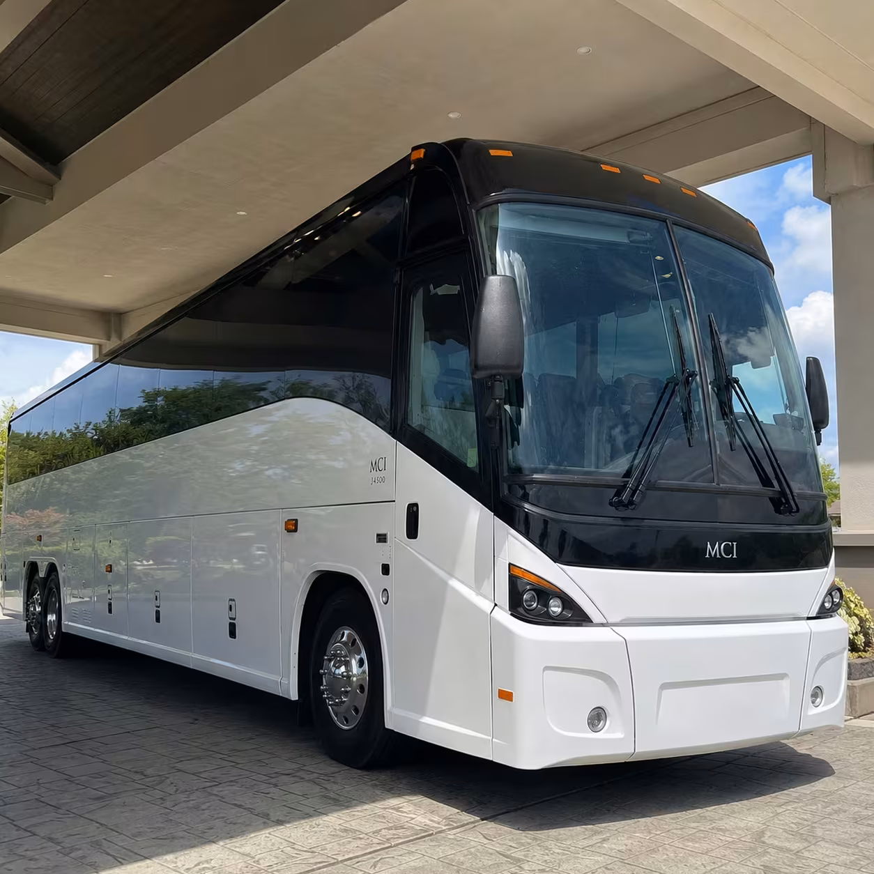 recurring employee shuttle routes between rock hill and charlotte