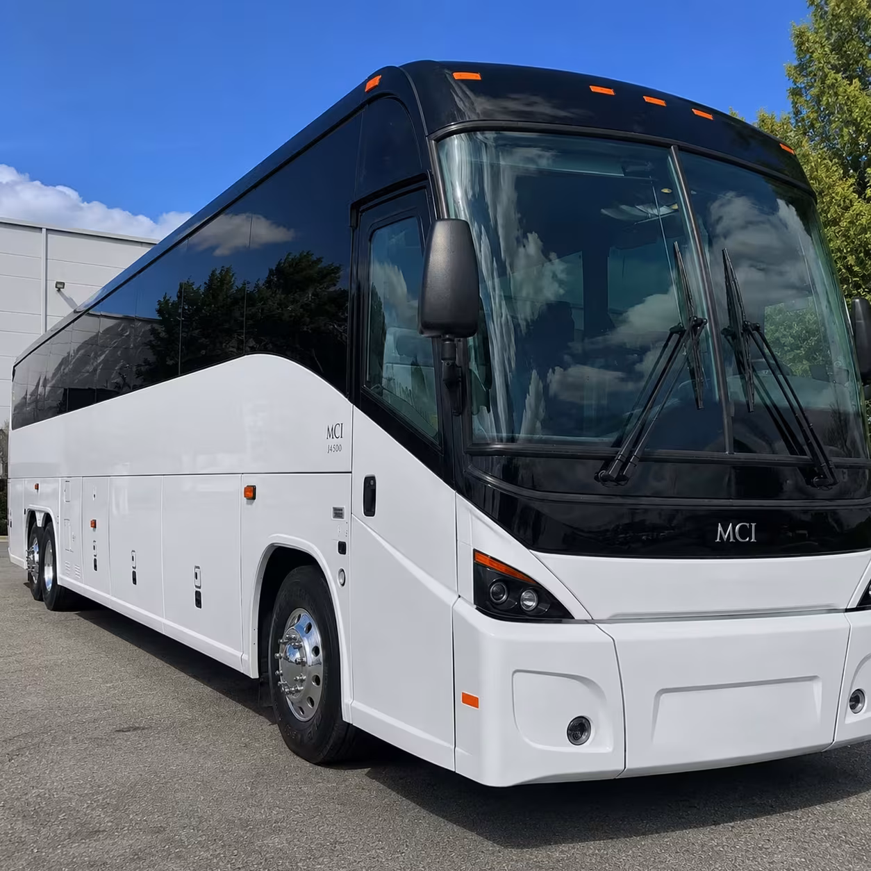 rock hill employee shuttle buses for york county manufacturers